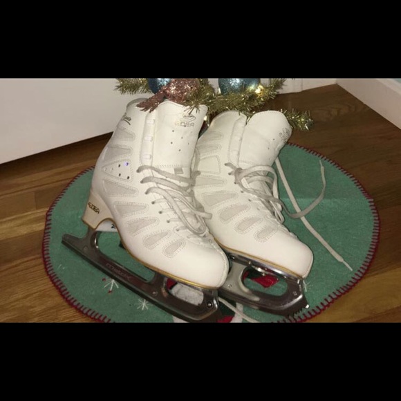 Meet your Posher, Maggie - Picture 1 of 1